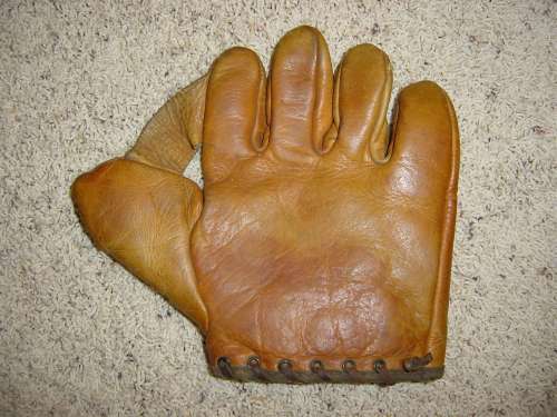 Winn Well 1 Inch Web Front - Canada